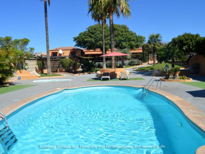 Ferienwohnung auf strandnaher Finca mit Pool und Garten im Süden