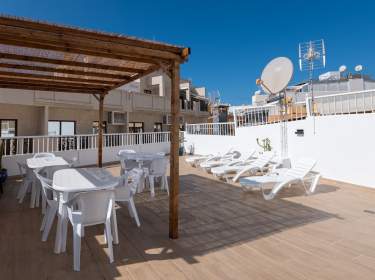 Zentrales Apartment mit Balkon Zentrales Apartment mit Balkon